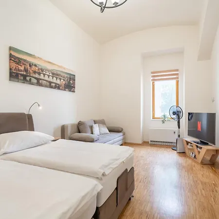 Dlazdena Apartments Prague Exterior photo