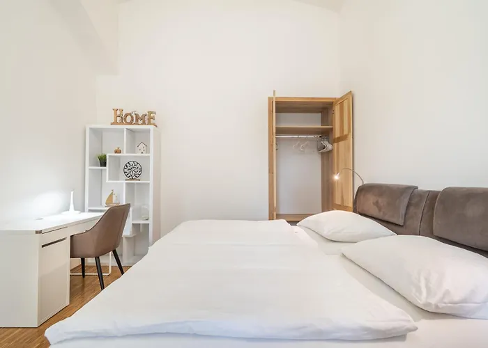 Dlazdena Apartments